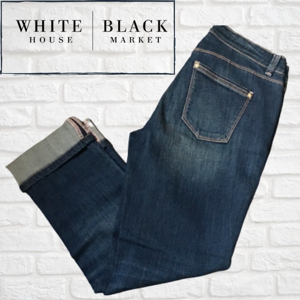 WHBM CROP LEG CONTOUR FIT DISTRESSED JEANS - Sz 4